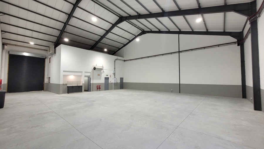 To Let commercial Property for Rent in Stikland Western Cape